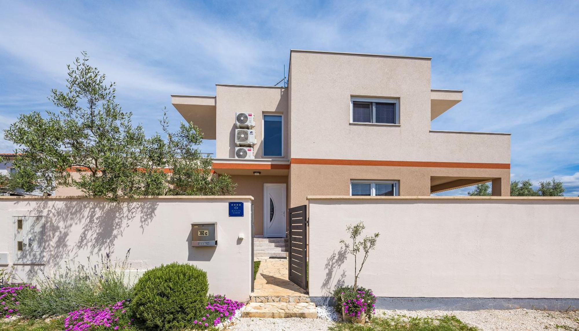Villa Sunny Olive Peroj Kültér fotó