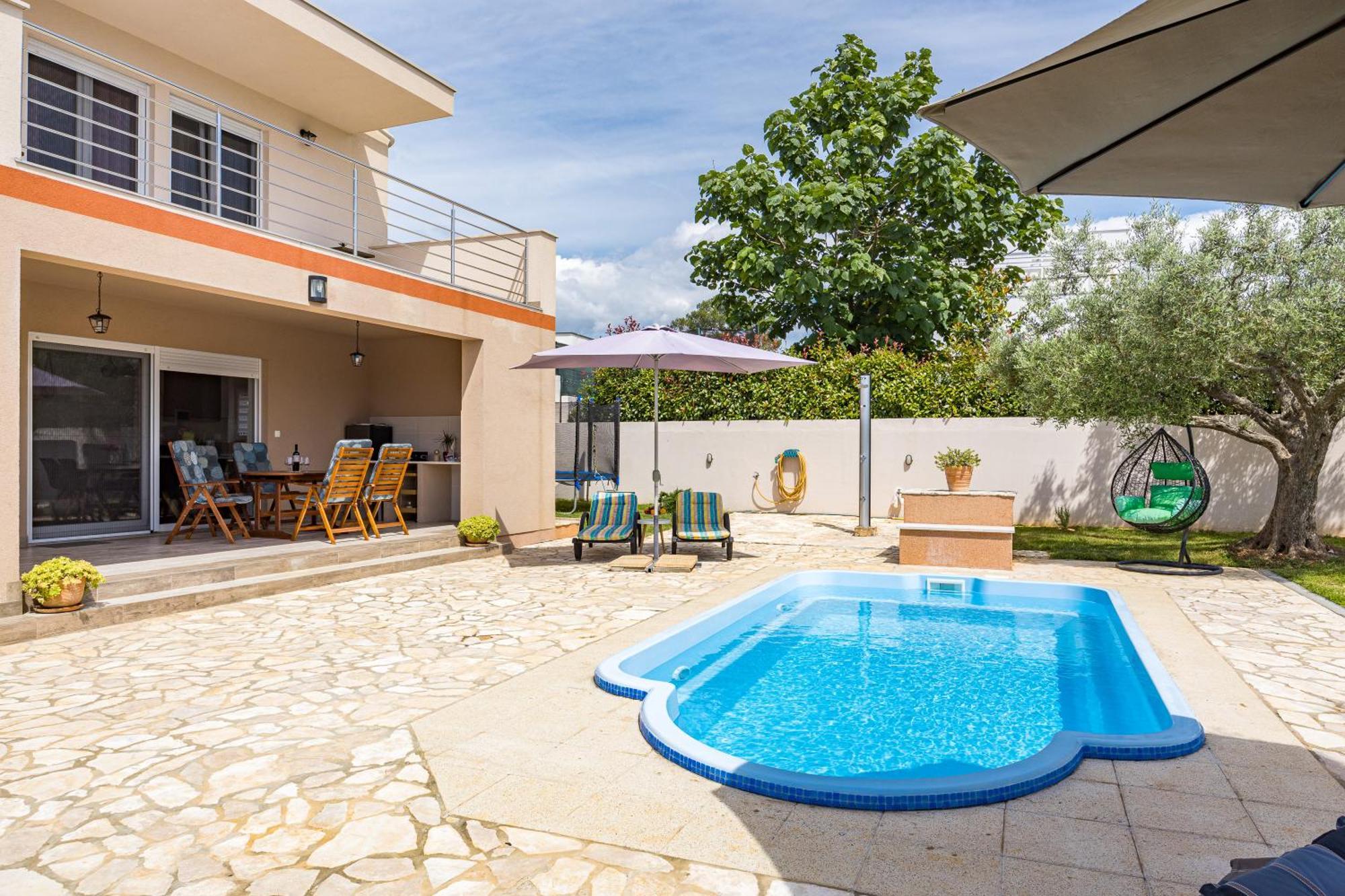 Villa Sunny Olive Peroj Kültér fotó